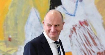 SPD-Ministerpräsident: Jeder Übergriff gilt als „rechts“ – bis zum Beweis des Gegenteils! Ministerpräsident Dietmar Woidke (SPD). (c) dpa