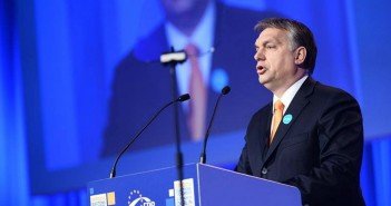 Parlamentswahl in Ungarn: Erdrutschsieg eines Unbequemen