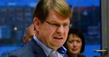 SPD und Linke zu Maaßen: Strafe nicht hart genug! Rübe ab!