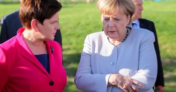 Polens Regierung macht Merkel für Mord an Staatsbürgerin verantwortlich