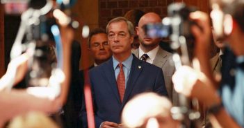 Nigel Farage tritt ab – wurde er bedroht?