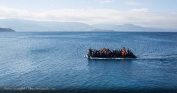 Libysche Küstenwache: „NGOs bezahlen Schleuserbanden – haben Beweise.“