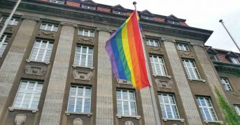 Kritik unerwünscht: Die Regenbogenfaschisten von Hamburg