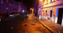 Antifa und Invasoren durchbrechen gewaltsam französische Alpengrenze, die die Identitären zuvor gesichert hatten.