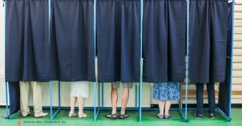Österreich: ÖVP gewinnt, FPÖ an dritter Stelle. Niedersachsen: SPD stärkste Partei. AfD nur knapp drin
