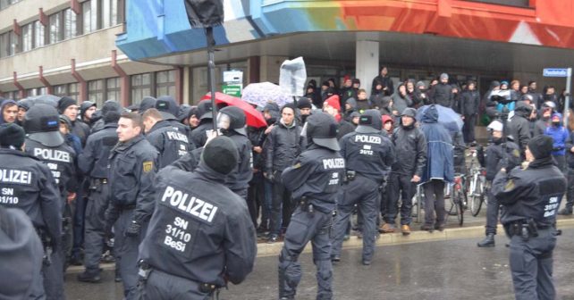 Konferenz 2017 antifa Polizei