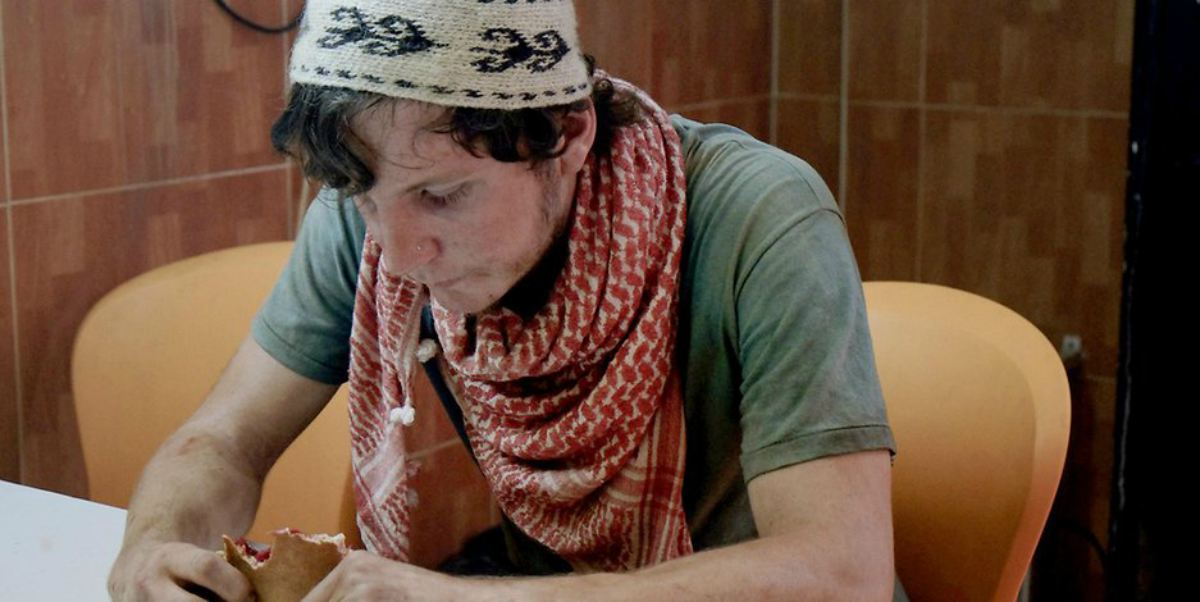Der Film-Mittwoch und der Islam Jakob Schenk (Leonard Carow) kehrte aus Syrien zurück.