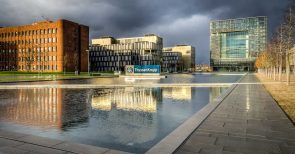 Heuschrecken über Essen – Das Ende von Thyssenkrupp