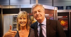 2. Tag der Buchmesse: Die sächsische Frau liest COMPACT