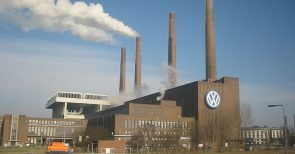 Sturmwarnung für die Wirtschaft – Stellenstreichungen bei VW und Ford sind erst der Anfang