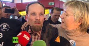 Freigelassener Journalist Billy Six erhebt schwere Vorwürfe: „Die deutsche Regierung wollte mich dort verrecken sehen!“