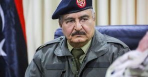Libyscher Ministerpräsident droht Europa mit gigantischer Flüchtlingswelle – Unterstützt Trump nun Haftar?