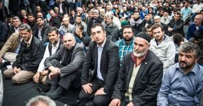 Der grüne Dschihad: Bei den afghanischen Mudschahedin – Friedensmission bei Kopfabschneidern