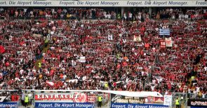 Zwischen Ultra-Szene und politischer Korrektheit: Eintracht-Adler auf dem Weg ins dritte Europacup-Finale?
