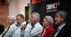 „Freispruch für Deutschland“: Erfolgreiche COMPACT-Geschichtskonferenz