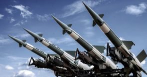 NATO-Lügen gegen Moskau: Stoltenberg geht wegen INF-Vertragsbruch auf Russland los!