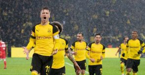 Rettet den Fußball! Kommerz und Propaganda im Stadion
