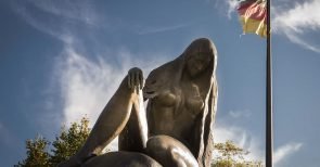 Die Zauberin vom Rheine – Die Lorelei: Die Versuchung der ersten deutschen Femme fatale