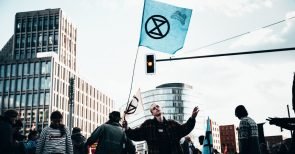 Besuch beim Weltuntergang: Als Reporter bei Extinction Rebellion
