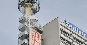 Besitzer der „Berliner Zeitung“ als Stasi-IM enttarnt – Na, und?