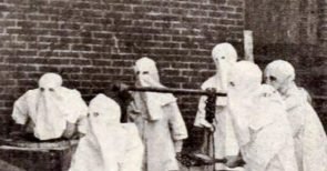 Psiram: Der deutsche Ku Klux Klan des Internets