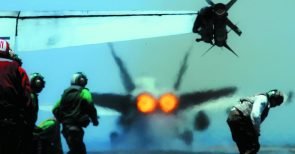 Kriegstrommeln am Persischen Golf: COMPACT-Artikel aus dem Herbst 2013