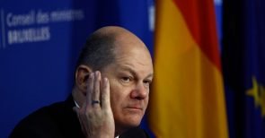 Hamburgs roter Klüngel: Wie tief ist Olaf Scholz (SPD) in den Cum-Ex-Skandal um die Warburg-Bank verstrickt?