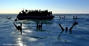 Utes Morgenmagazin, 3.7.: Erpressung: Illegale auf NGO-Schiff drohen, über Bord zu springen