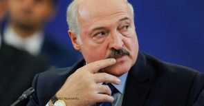 Weißrussland-Wahl: Wird Lukaschenko zwischen Putin und dem Westen zerrieben?