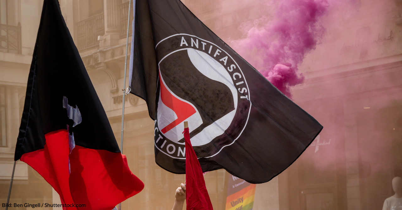 Aufruhr in Berlin-Neukölln: Polizei setzt Linksextremisten vor die Tür