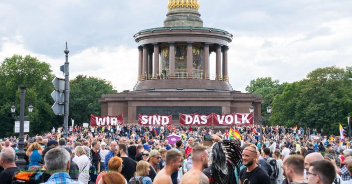 Gesundheitsgipfel in Berlin: Querdenker rufen zum Protest ...