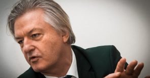 Unter den Linden, wo wir uns finden (Beilage „10 Jahre COMPACT“ in 01/2021)