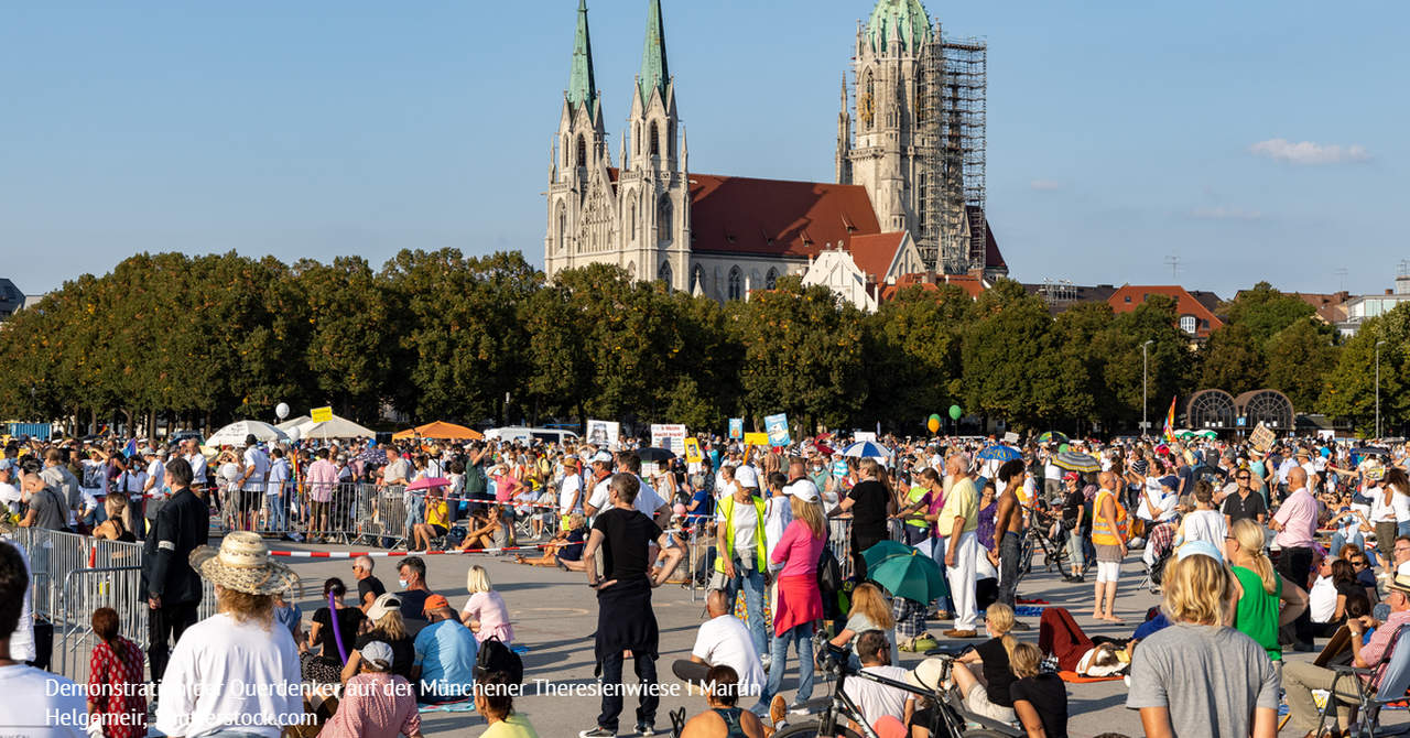 Echte Querfront: Fast 40 Prozent der Querdenker wählten Grüne oder LINKE