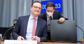 COMPACT-TV – Spahn: EU-Impfmonopol wichtig für Macht über Osteuropa (Video)