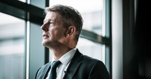 Karsten Hilse: Ein Polizist aus dem Volk bei den Querdenkern