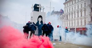 Sellners Revolution _ Die Weisheit des Indianers