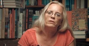 Antifa-Anschlag auf Buchhändlerin: „Journalisten sind die geistigen Brandstifter“