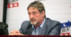 Der Tod des IT-Genies: Wurde John McAfee vom Deep State ermordet?