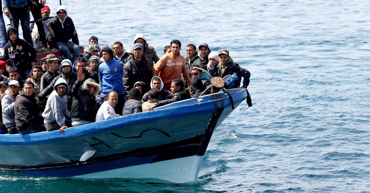 Lampedusa_Bootsmigranten_Easy-Resize.com_.jpg