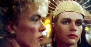 Rote Fahne mit Regenbogen: Schwule und Lesben in der DDR