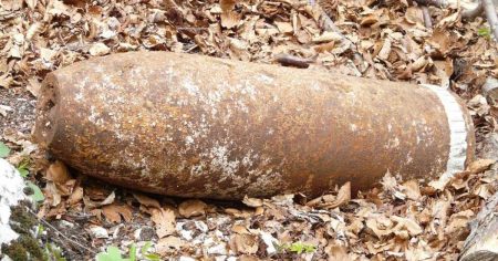 Bombenalarm: Frau muss in Corona-Quarantäne bleiben!