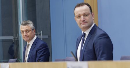 RKI-Chef Wieler: Kein Ungeimpfter darf der Nadel entkommen
