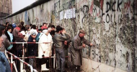 9. November 1989: Wie ein Blutbad verhindert wurde