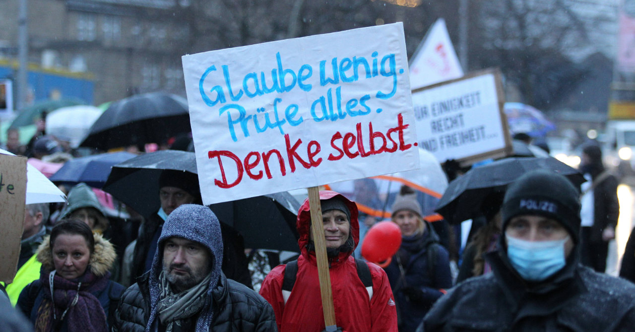 Hamburgs Innensenator: Kaum extremistische Einflüsse bei Impf-Protesten