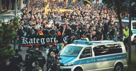 Jesus, Juden, Hooligans