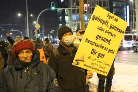 Hunderttausende in ganz Deutschland auf der Straße – Das Corona-Regime wankt