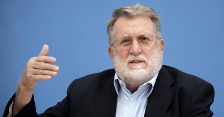 Stiko-Chef: „Ich würde mein Kind jetzt nicht impfen lassen“