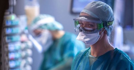 Helfer in Not: Impfpflicht stranguliert Pflege