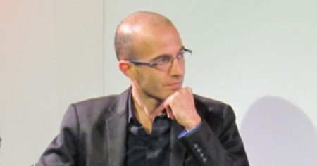 Musk und Harari: Vom Ende des biologischen Menschen