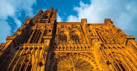 Von Deutschen geschaffen – Das Straßburg Münster: Ein Opfer des RaubesCOMPACT+